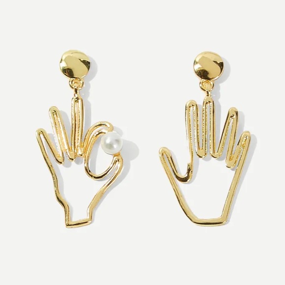 LAST SET Hollow Abstract Hand Statement Earrings - Picture 3 of 4